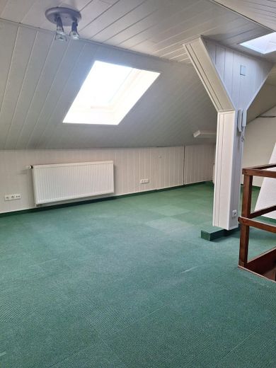 Privatverkauf ohne Maklerprovision: Reihenhaus mit Charakter in Montabaur | Perfekt für Familien – Dachboden