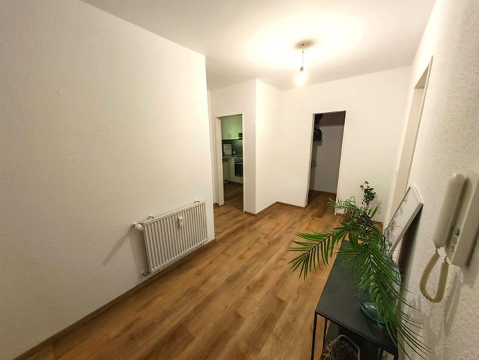 +++Bezugsfreie 2-Zimmer mit EBK, Balkon und Stellplatz+++ – फोटो 6