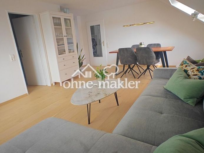 Provisionsfrei! Hochwertig sanierte 3 Zimmer Wohnung Bonlanden – Foto 2