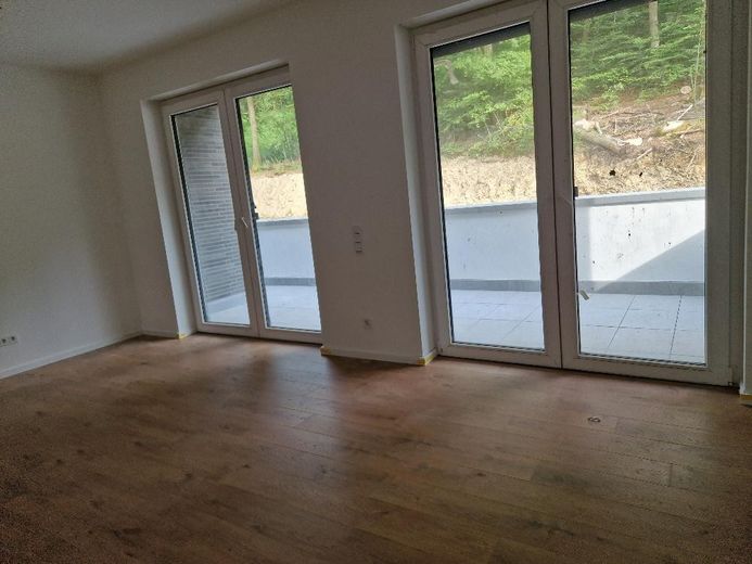 Dachterrassenwohnung  mit Tiefgaragenstellplatz – Foto 2