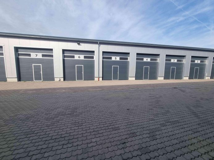 Kompakte Lagerhalle mit 55qm in zentraler Lage zu Vermieten! – Lagerkomplex
