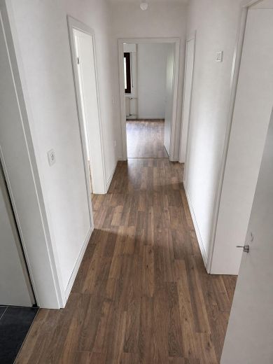 Sanierte 3,5 Zimmer Wohnung mit Garten & Einbauküche in Haiger-Seelbach – Foto 5