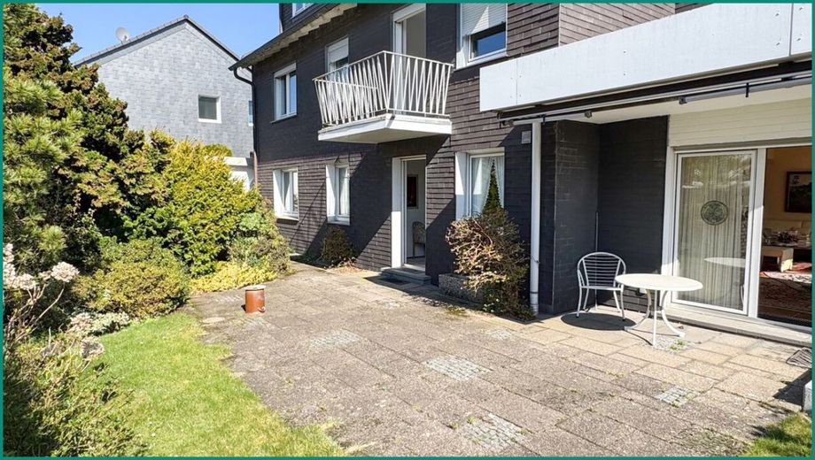 GENERATIONENHAUS MIT VIEL PLATZ IN SCHÖNER WOHNLAGE NÄHE STADTZENTRUM VON RADEVORMWALD, PROVISIONSFREI – ...mit viel Platz und Begrünung rundherum