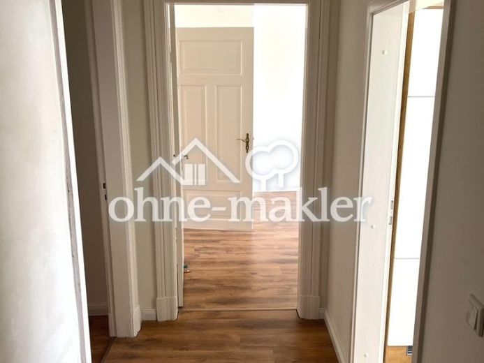 Hell, sehr zentral und mit Einbauküche: freundliche 3-Zimmer-Wohnung in Flensburg – Foto 2