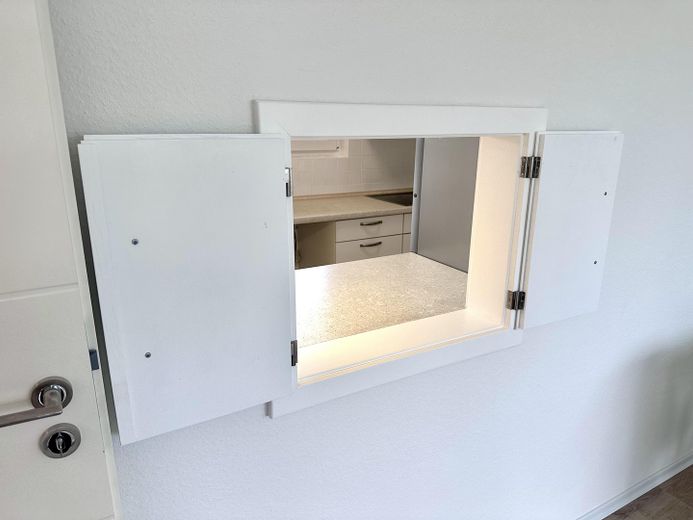 Provisionsfrei: Exklusives Penthouse mit XXL-Dachterrasse und Loggia – praktische Durchreiche