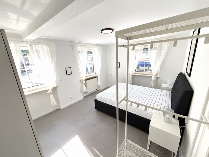 1- 2 Zimmer-Appartements - voll möbliert – Appartement A4 Wohnraum 1 ZKB