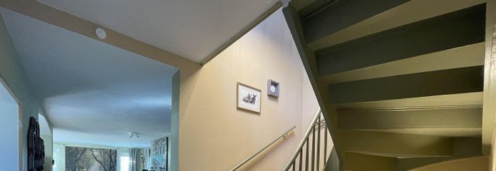 Treppenhaus & Eingangsbereich