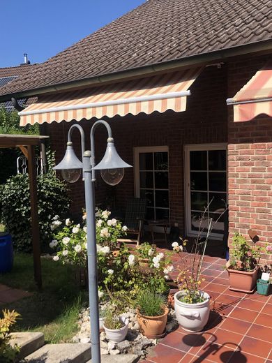 Einfamilienhaus in bester Wohnlage - *Courtagefrei* – Terrasse 2