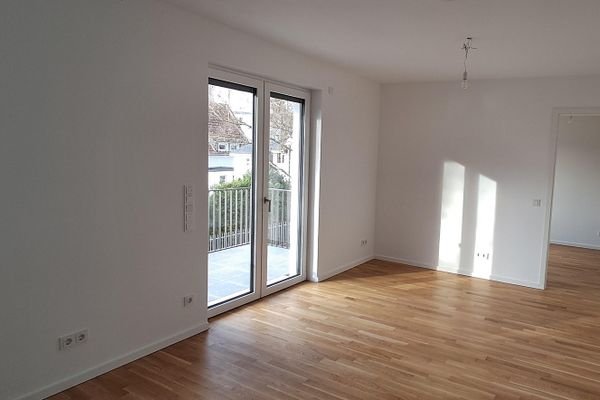 Moderne, helle 2-Zimmer Neubauwohnung mit Balkon