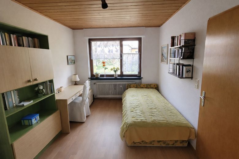 Dom jednorodzinny (DHH) z wymarzonym widokiem w Aschaffenburgu Schweinheim, bez prowizji – Zimmer 3 OG
