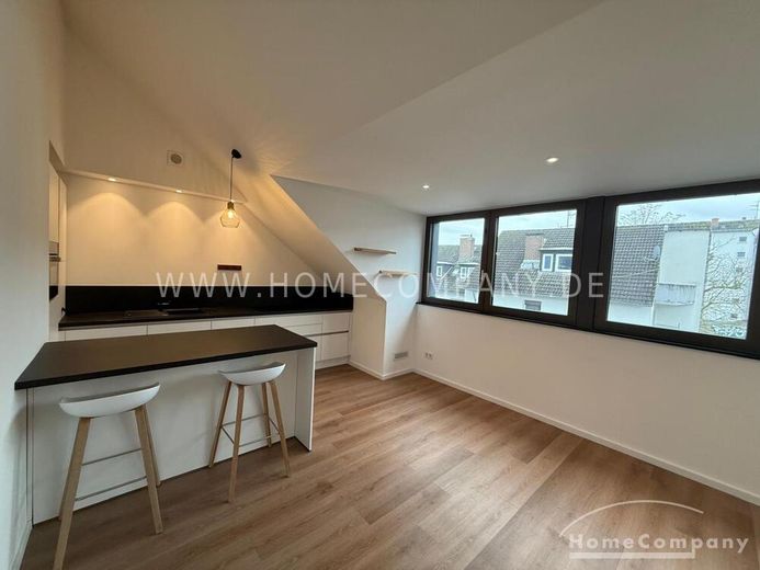 Rödelheim 8072694 – Modernes Dachgeschoss mit Balkon  &  hochwertiger Ausstattung – 65af24870d6a74a7eae67794ceb1168de67ef85f.jpg