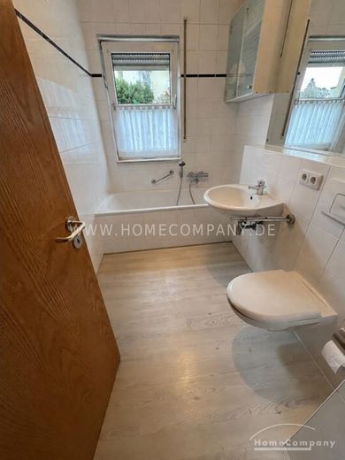 28154 HomeCompany Dresden Appartamento arredato con 4 locali a Radebeul con terrazza max. 6 persone – 974793b00181d367b49b50afdfb1e1c4835ac932.jpg