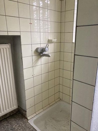 Kleine Lagerhalle mit Bürofläche Remscheid Reinshagen – Foto 3