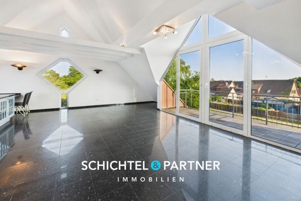 Uphusen | Seltenes Wohn- und Geschäftshaus mit Parkhof und Autohalle