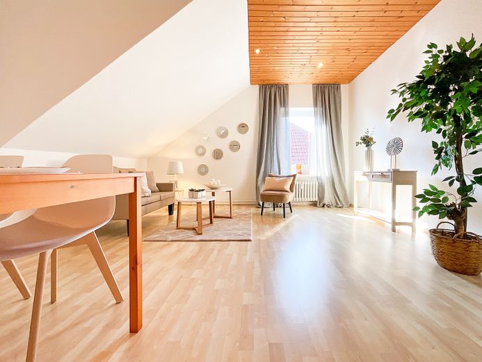Zimmer in WG (keine Familie) zu vermieten / Kiel – WJ-00168_bild_002.jpg