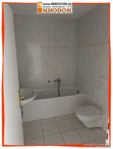 3-Zimmer-Wohnung, schön und gemütlich im Zentrum zu vermieten! – Bad