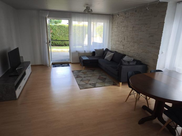 Gemütliche 3,5 Zimmerwohnung – Wohn/-Essbereich