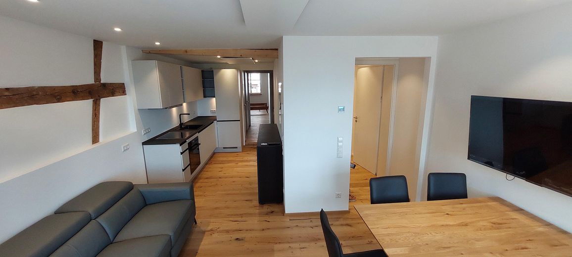 Quatre appartements entièrement rénovés de grande qualité sur les remparts historiques de Meersburg avec une vue magnifique – Photo 23