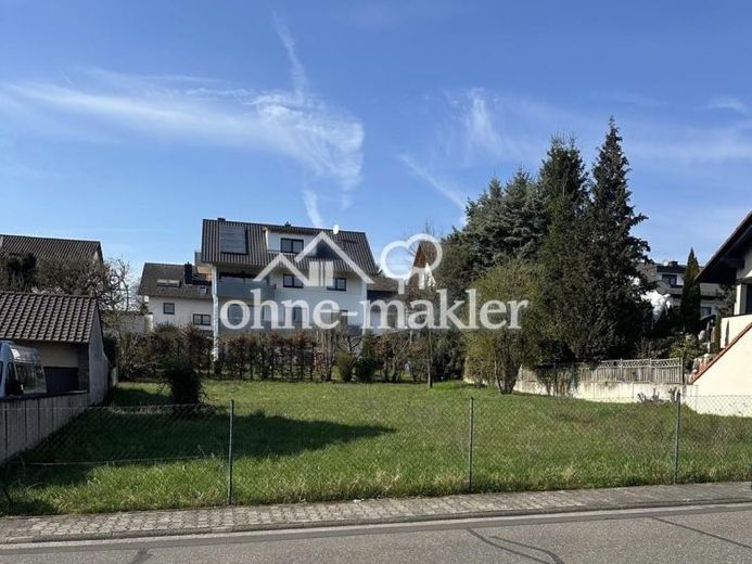 Attraente terreno edificabile in posizione privilegiata a Hösbach – 760 m² in Talstraße – Foto 1