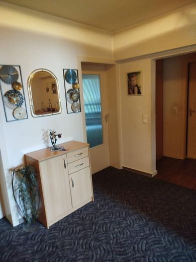 Appartement soigné de 3 pièces – Flur