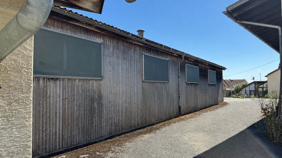 Ca. 683 m² Lagerhallen mit ca. 1700 m² Freifläche – teilbar – von privat – Photo 10