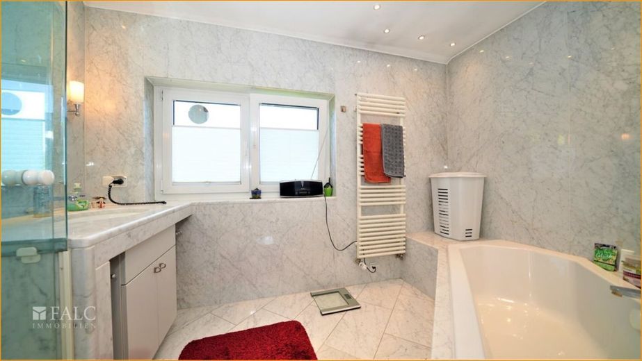 Idylle hat eine Postleitzahl - FALC Immobilien Heilbronn – Bad en-suite