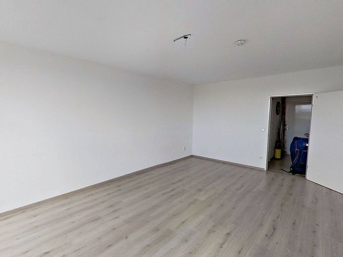 Duży pokój w mieszkaniu współdzielonym, z dużą ilością światła i własnym BALKONEM w Münster-Kinderhaus – Ansicht II: WG-Zimmer