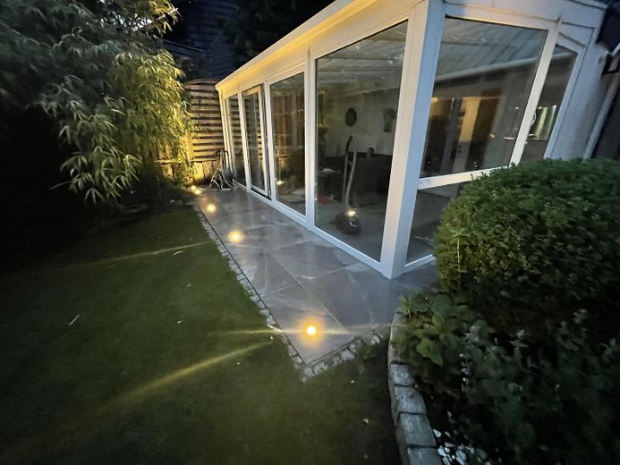 Wintergarten am Abend