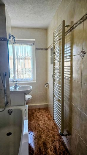 Wohnung zum Kauf - von privat – Bad