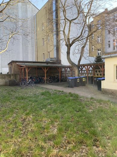 Ankastreli 1 odalı daire – Fahrradstellplatz im Innenhof