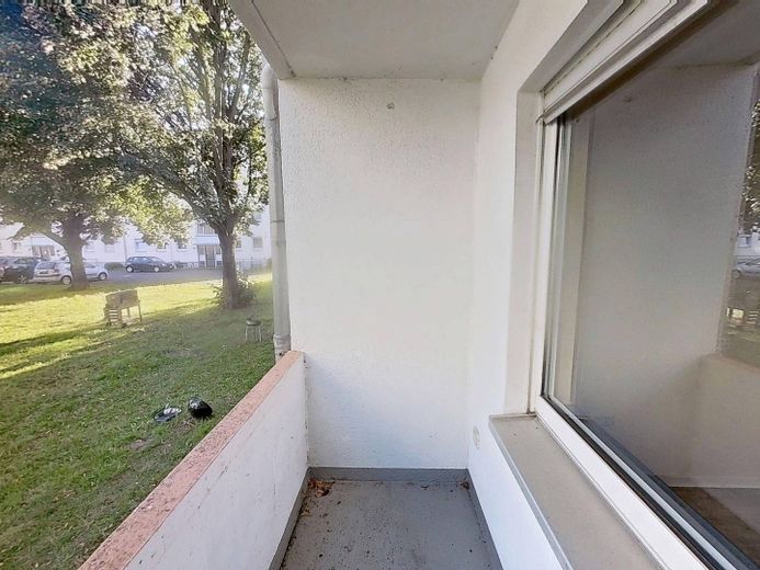 Große 3-Zi.-Whg. mit BALKON in Paderborn-Sennelager – Balkon