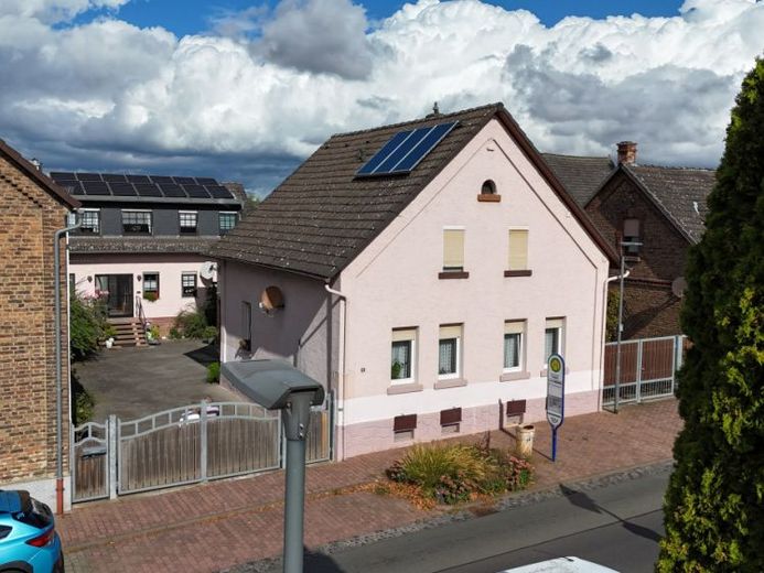 maison individuelle indépendante en périphérie de Karben – Photo 1