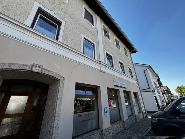 TOP-LAUF-LAGE für Frisör, Laden o. Büro-/ Praxisräume in Holzkirchen! Große Schaufenster! – Foto 11