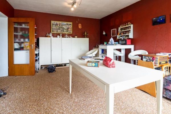 Well-divided apartment in a quiet location in the traffic-calmed inner area near the university
