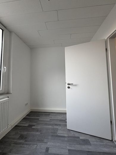 Sanierte 2-Zimmer-Wohnung in Düren – 40 m², 1. OG – Schlafzimmer