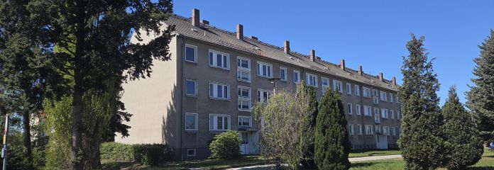 MFH von Straße aus