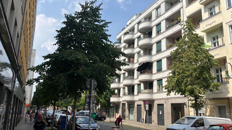 Rigaer Straße 67/ Friedrichshain: Süd-Ausrichtung, 5.OG, KfW-70 – Foto 1