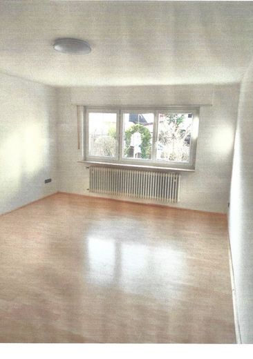Familiendomizil - Zweifamilienhaus mit Apartment – Wohnraum