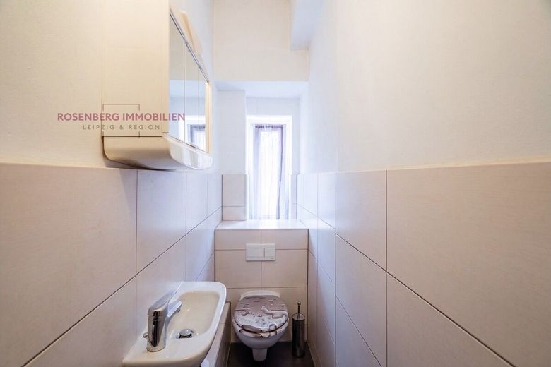 Charmante 3-Raumwohnung mit Balkon 
und Stellplatz im Leipziger Osten! – Immobilie in Leipzig / Engelsdorf zu verkaufen_3-Raum_Gäste WC