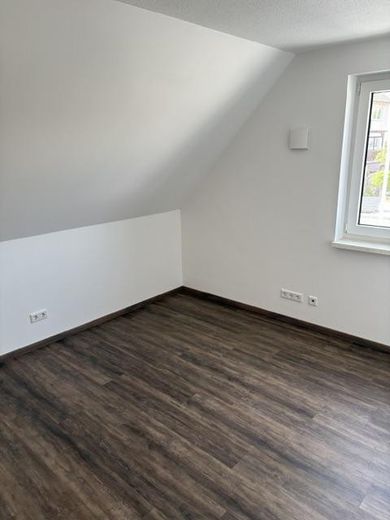 3,5 Zimmer DG- ETW im neuw. 2-FH, 91220 Schnaittach  EB 11/23 incl. Gartenanteil/Garage uvm. – Schlafzimmer/Büro ETW2 DG