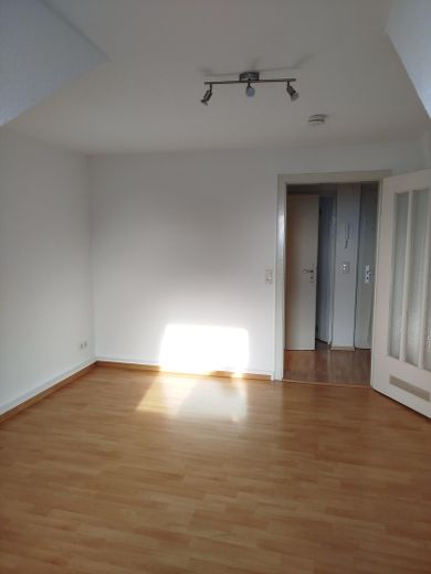 Bell'appartamento di 2 locali nel cuore di Kassel – Wohnzimmer