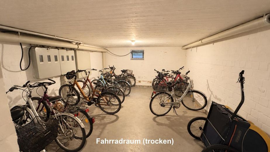 3-Zimmer-Wohnung im Staffelgeschoss mit zwei grossen Dachterrassen – provisionsfrei – Foto 38