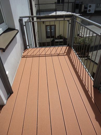3 Zimmerwohnung mit Einbauküche und Balkon – Balkon nach Süd-Westen