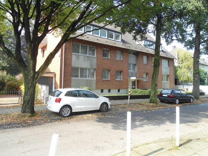 Essen Moltkeviertel / Apartamento de 2 hab. con cocina, pasillo y baño, completamente renovado – Gebäudeansicht