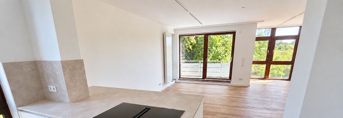 Stilvoll kernsaniert – helle Maisonettewhg m. neuer EBK, Balkon & Terrasse im begehrten Geteviertel – Wohnen im Geteviertel