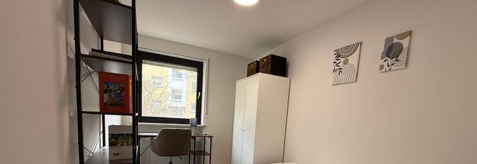 Stanza in WG in posizione top / Knorrstrasse / BMW