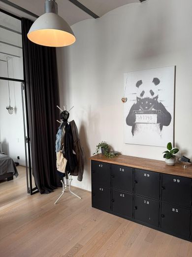 Exklusive Maisonette-Loft mit charmanter Innenhofterrasse an der Kupferbergterrasse – Flur EG