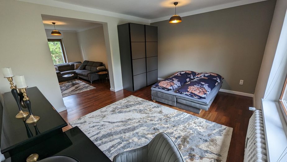 Provisionsfrei: Gepflegte DHH in Top-Lage Biesdorf – 160m² Gesamtfläche – Zimmer 5 möbliert in 2023