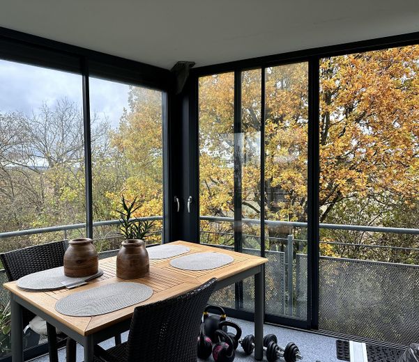 Balkon im Herbst