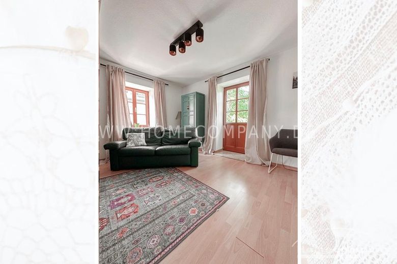 27202 HomeCompany Dresden Möbliert/Furnished 3-Zimmer Wohnung mit Balkon in Dresden-Naußlitz max. 4 Personen – 8b10bf486097f153aa6fcc7079b511edcb48ed36.jpg